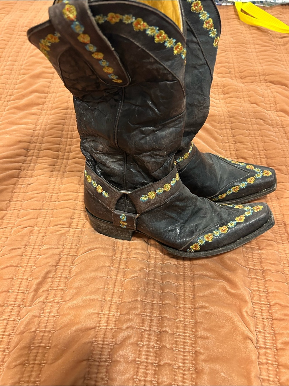 Old Gringo Black Leather Embroidered Western Boots with Yellow Accents - Picture 2 of 4
